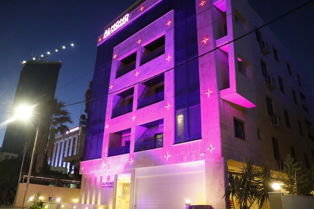 Book Almond Hotel Apartments In Amman Hotels Com