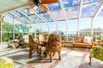 Top 10 Capitola Hotels Near Beach California