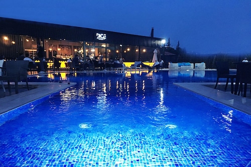 Karsiyaka Otel Izmir Hotels Com