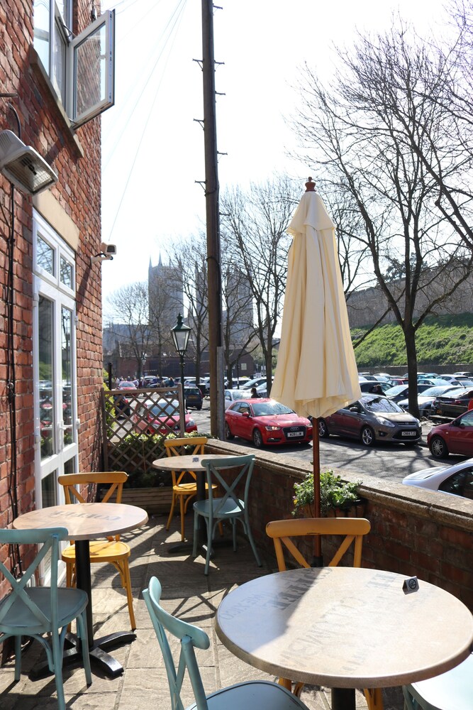 Book The Tower Hotel in Lincoln