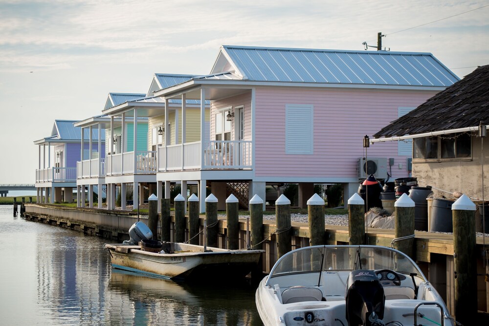 Book Key West Cottages On The Chincoteague Bay In Key West Cottages On The Chincoteague Bay