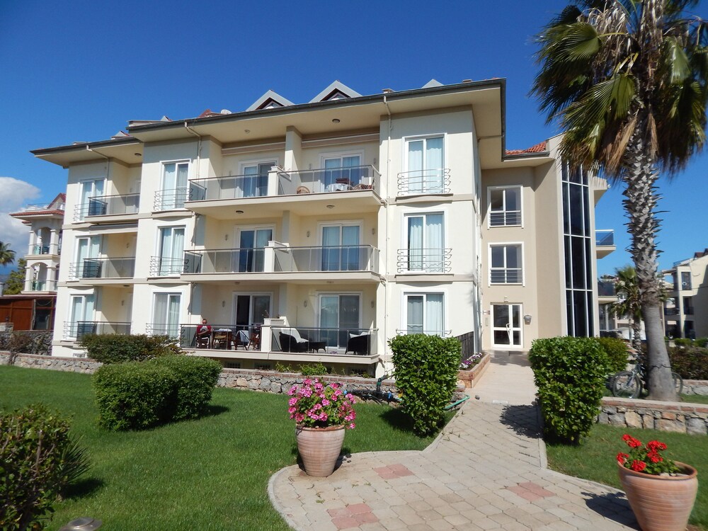 精品别墅 - 复合式宅邸酒店, 费特希耶