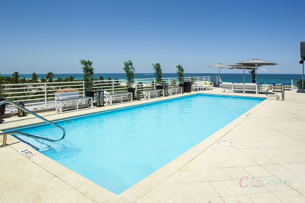 Book C Ocean Als At Strand Drive In Miami Beach Hotels C Ocean Als At Strand Drive Miami Beach Outdoor Pool