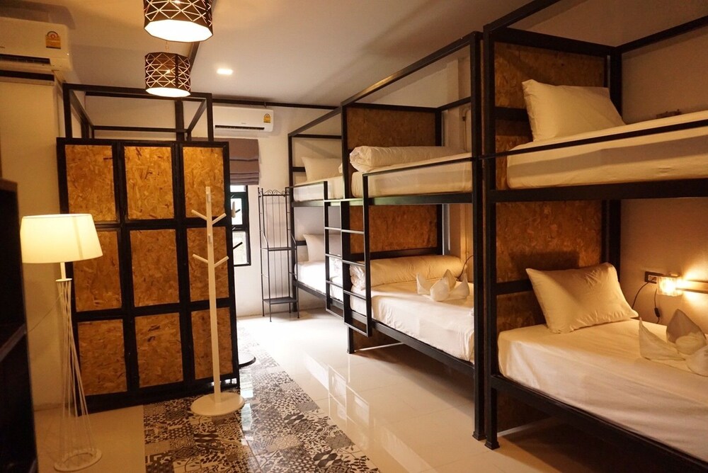 清迈歇尔洛夫特之家宿舍青年旅舍