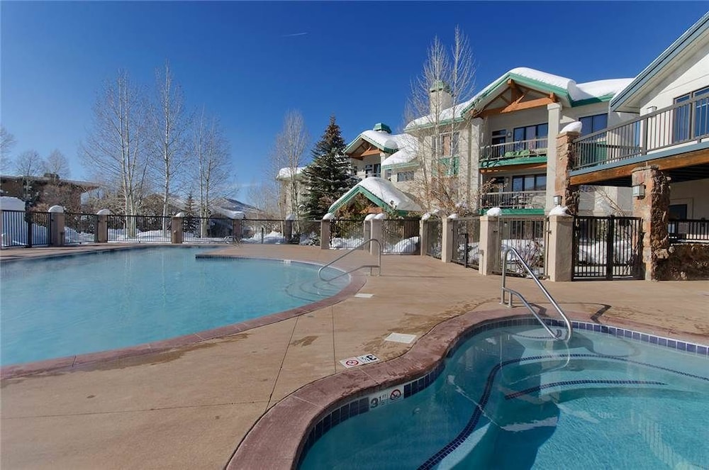 Book Storm Meadows Club C Iniums Cc313 In Steamboat Springs Storm Meadows Club C Iniums Cc313 Steamboat Springs Outdoor Pool