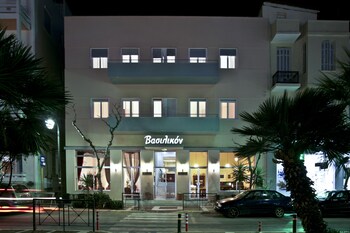Φωτογραφία του Vassilikon Hotel, Λουτράκι-Άγιοι Θεόδωροι