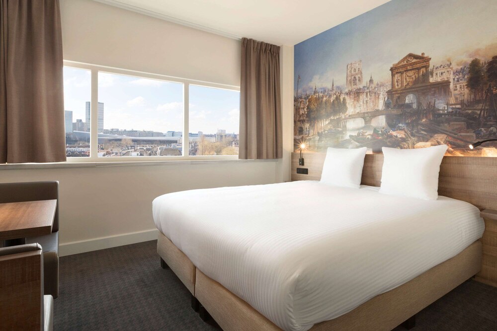 Days Inn By Wyndham Rotterdam City Centre Rotterdam Netherlands Rotterdam Hotel Discounts Hotels Com