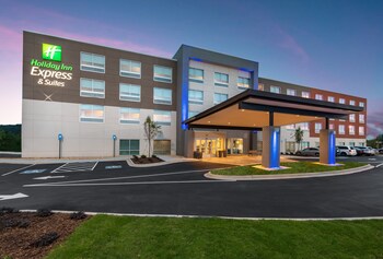 15 Closest Hotels To North Georgia Premium Outlet Mall In 15 Closest Hotels To North Georgia Premium Outlet Mall In Dawsonville