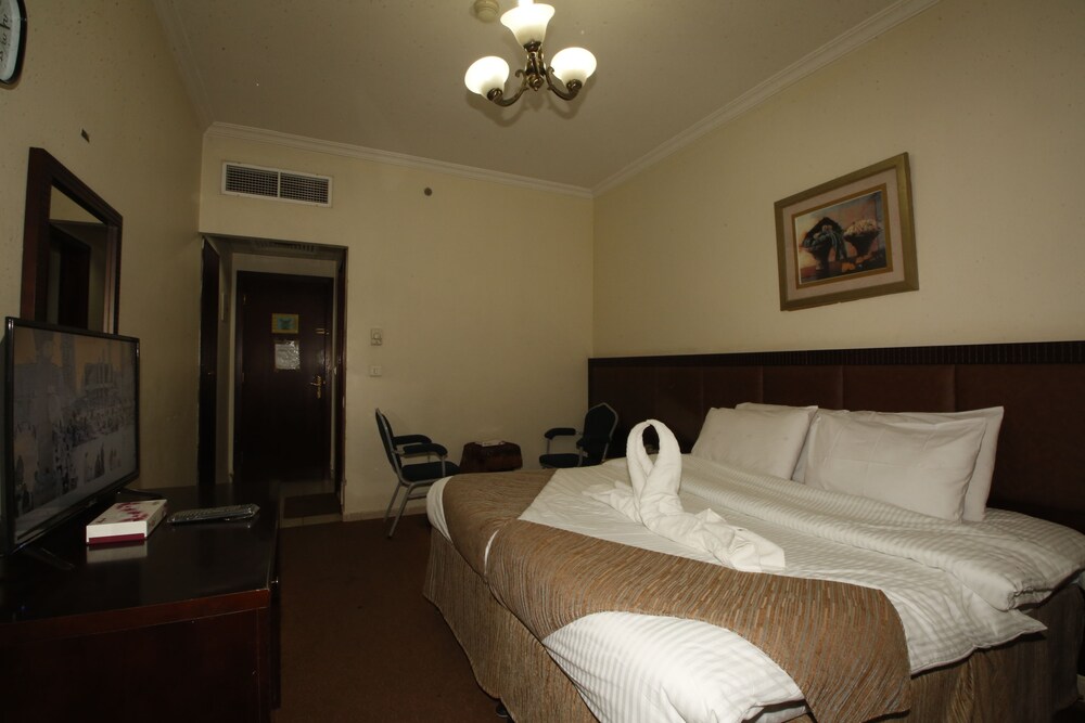 عمل غرفة نوم وحدة المسكن Work Baby Showers Dorm Room Dorm