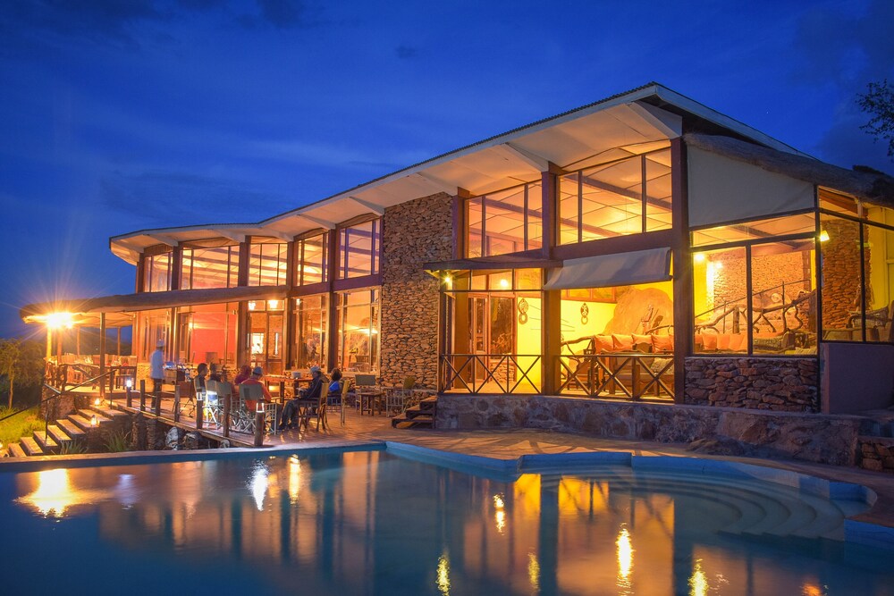 塞伦盖蒂辛巴旅馆