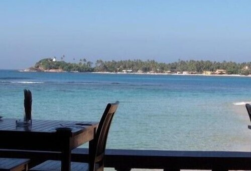 Book Sun N Sea Hotel In Unawatuna Hotels Com