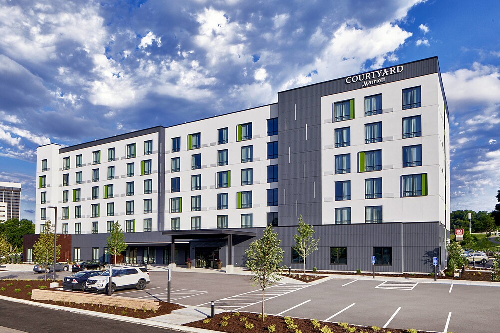 Book Courtyard By Marriott Minneapolis West In St Louis Park Hotelscom