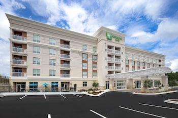 15 Closest Hotels To Sierra Nevada Brewing Company In Fletcher 15 Closest Hotels To Sierra Nevada Brewing Company In Fletcher