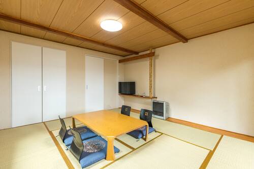 Oyo 旅館 長寿湯 箱根仙石原 箱根 の宿泊予約 ホテルズドットコム Oyo 旅館 長寿湯 箱根仙石原 箱根 の宿泊予約 ホテルズドットコム