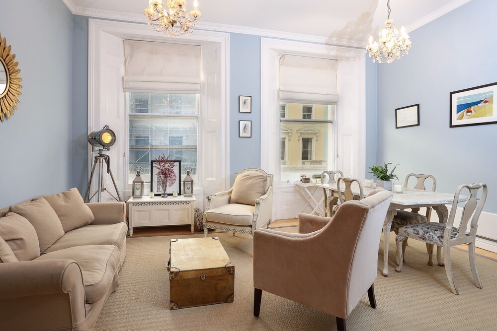 Book Gorgeous 1 Bedroom Apartment in Notting Hill in London | Hotels.com Book Gorgeous 1 Bedroom Apartment in Notting Hill in London | Hotels.com