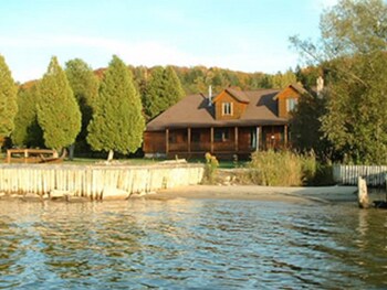 Top 10 Hotels In Munising Michigan Condos In Munising