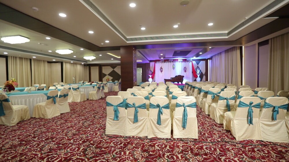 Hotel Ranbirs Lucknow India Lucknow Hotel Discounts Hotels Com Photos, address, and phone number, opening hours, photos, and user reviews on yandex.maps. hotel ranbirs lucknow india lucknow