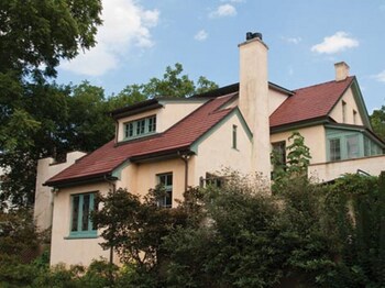 15 Closest Hotels To University Of Virginia Hospital In 15 Closest Hotels To University Of Virginia Hospital In Charlottesville