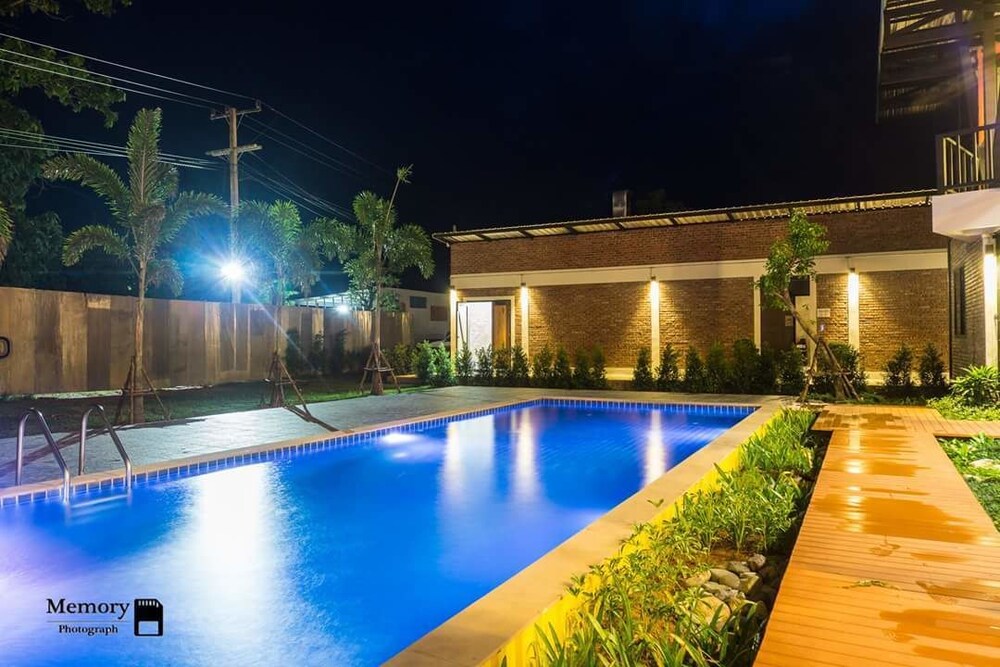 Book Kong Resort In Vang Vieng Hotels Com