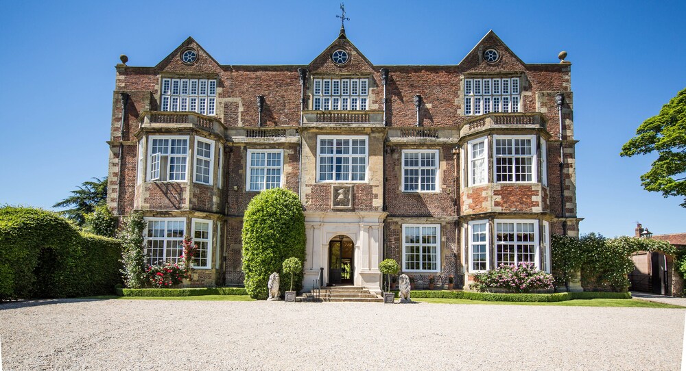 Goldsborough Hall Knaresborough Info Photos Reviews Book At Goldsborough Hall Knaresborough
