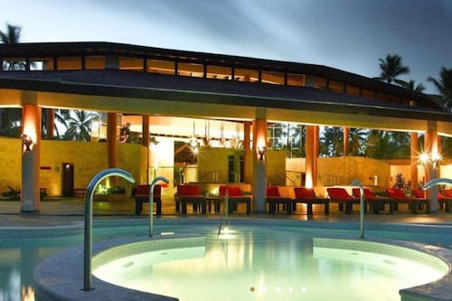 Book Hotel Capital In Campagna Hotels Com