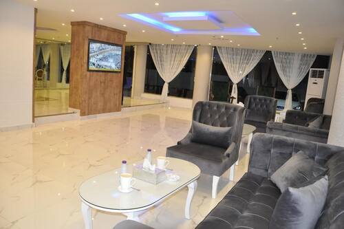 احجز أجنحة رياليتي في الدمام قارن أسعار الفنادق في الدمام