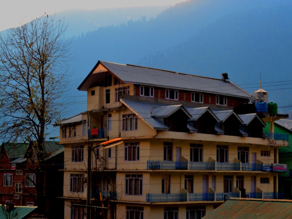 Hotels Deals S For Hotel Reservations From Luxury Hotel Shandela Kullu