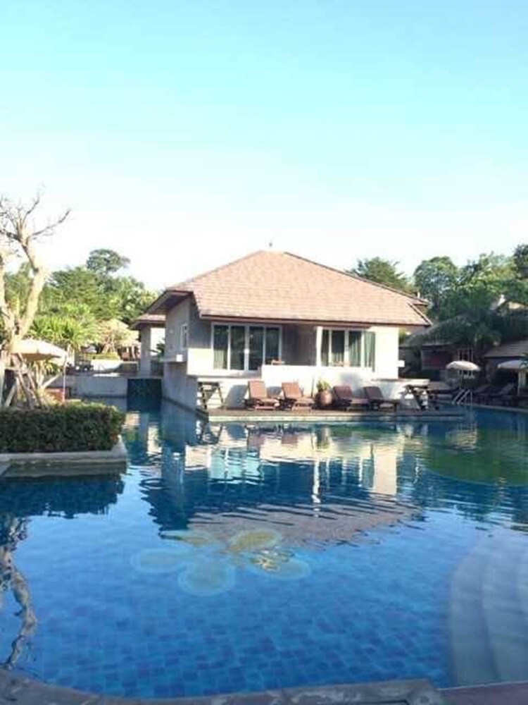 イースト シー パラダイス パタヤ およびその周辺 の宿泊予約 ホテルズドットコム