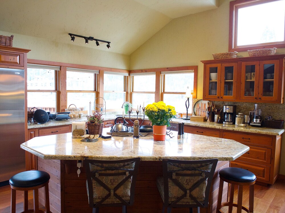 In-Room Kitchen