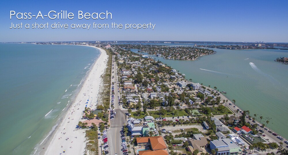 gulfport beach 2 blocks