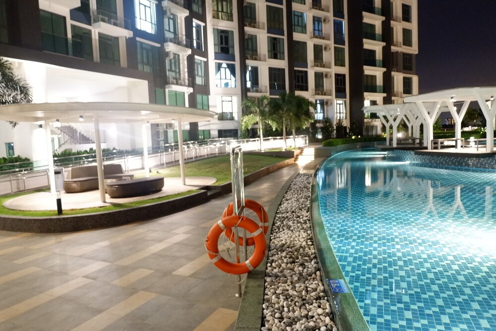 Book Flexiasia Bayu Puteri Johor Bahru In Johor Bahru Hotels Com