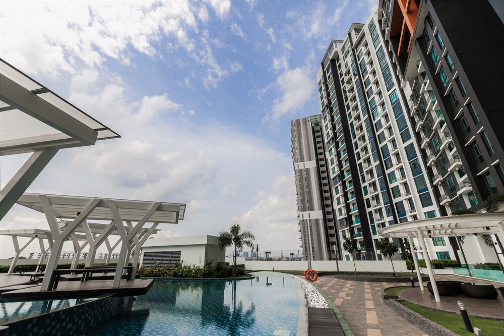 Book Flexiasia Bayu Puteri Johor Bahru In Johor Bahru Hotels Com