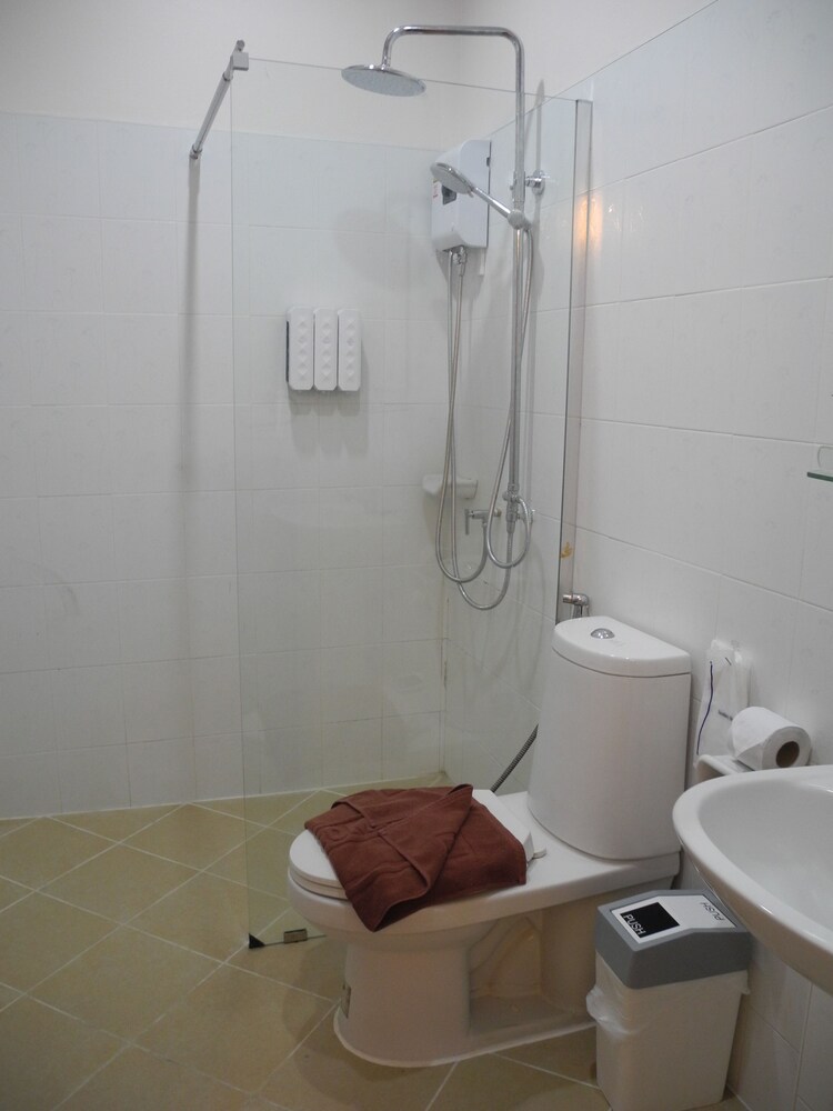 Bann Tawan Hostel Spa En Chiang Rai Hotels Com