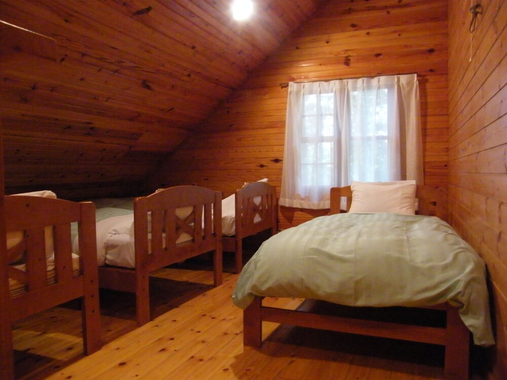 軽井沢サニーヴィレッジ 軽井沢 の宿泊予約 ホテルズドットコム