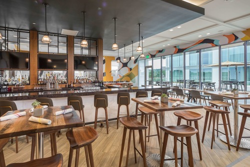 Book The Summit Hotel In Cincinnati Hotels Com