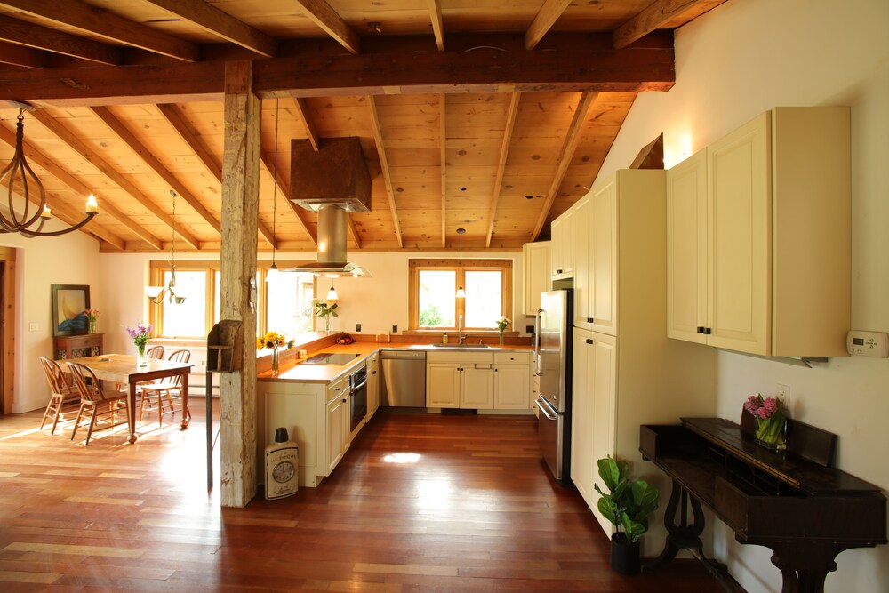 Book Farm In Boulder Close To Downtown Hotels Farm In Boulder Close To Downtown House 2 Bedrooms