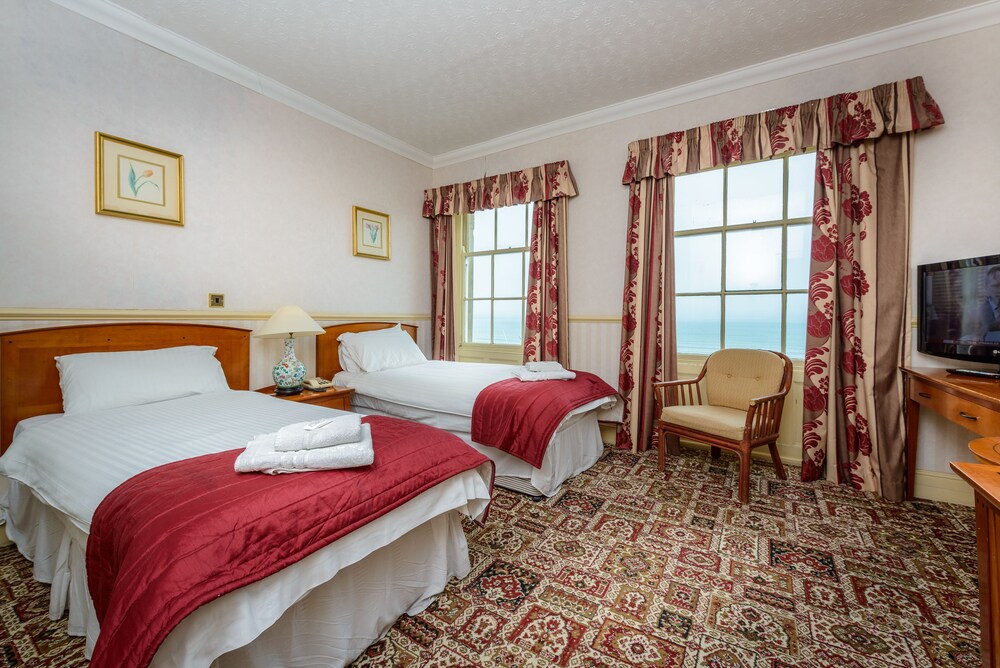 russell hotel weymouth info photos reviews book at hotels com