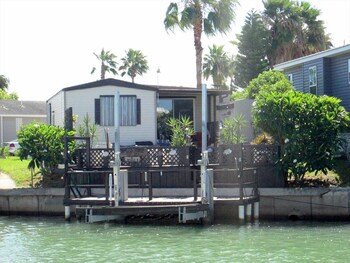 Top 10 Hotels In Port Isabel Texas Cottages In Port Isabel