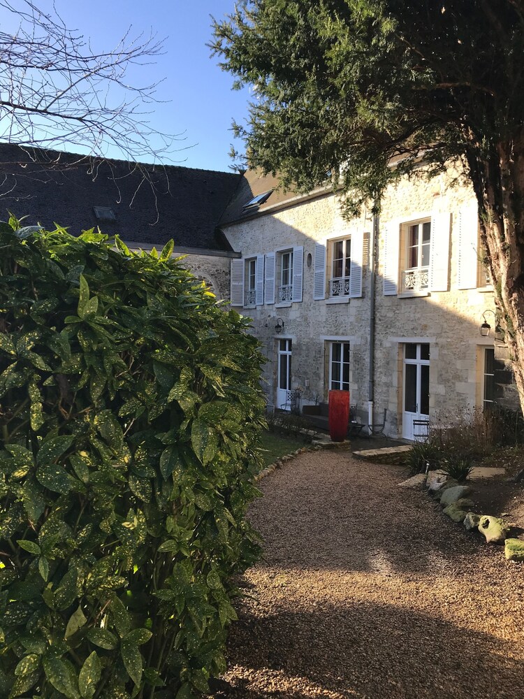 La Villa Camille Senlis France Hotel S Hotels La Villa Camille Senlis