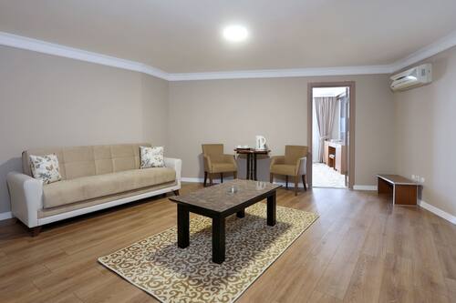 احجز بالتورك أوتل ساكاريا في ادابازارى قارن أسعار الفنادق في ادابازارى