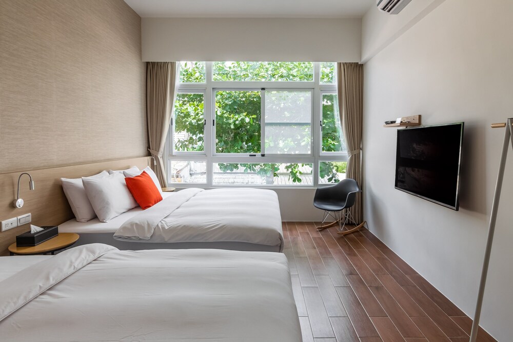 标准四人房 - 客房