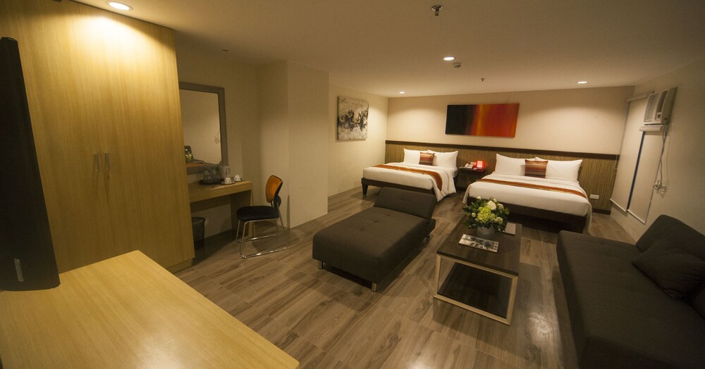 Ns Royal Hotel Cebu Info Photos Reviews Book At Hotels Ns Royal Hotel Cebu