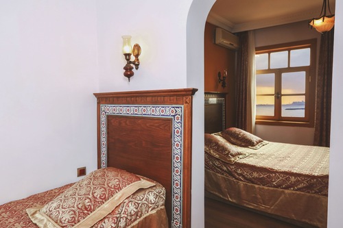 Book Cheers Vintage Hostel In Istanbul Hotels Com