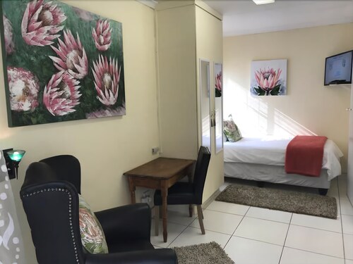 Book Mi Casa Sucasa Manor In Pretoria Hotels Mi Casa Sucasa Manor Pretoria