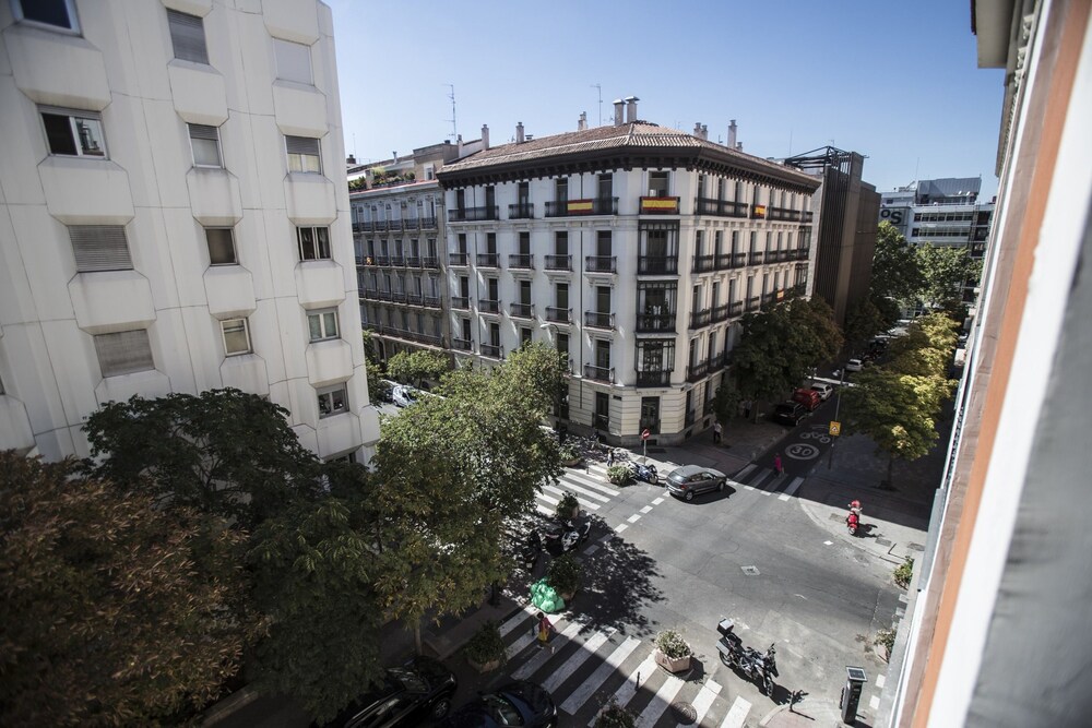 Book Alterhome Apartamento Luxury I In Madrid Hotels Com