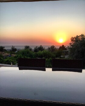 Φωτογραφία του House With 3 Bedrooms in Rhodes, With Wonderful sea View, Enclosed Garden and Wifi - 2 km From the Beach, Ρόδος