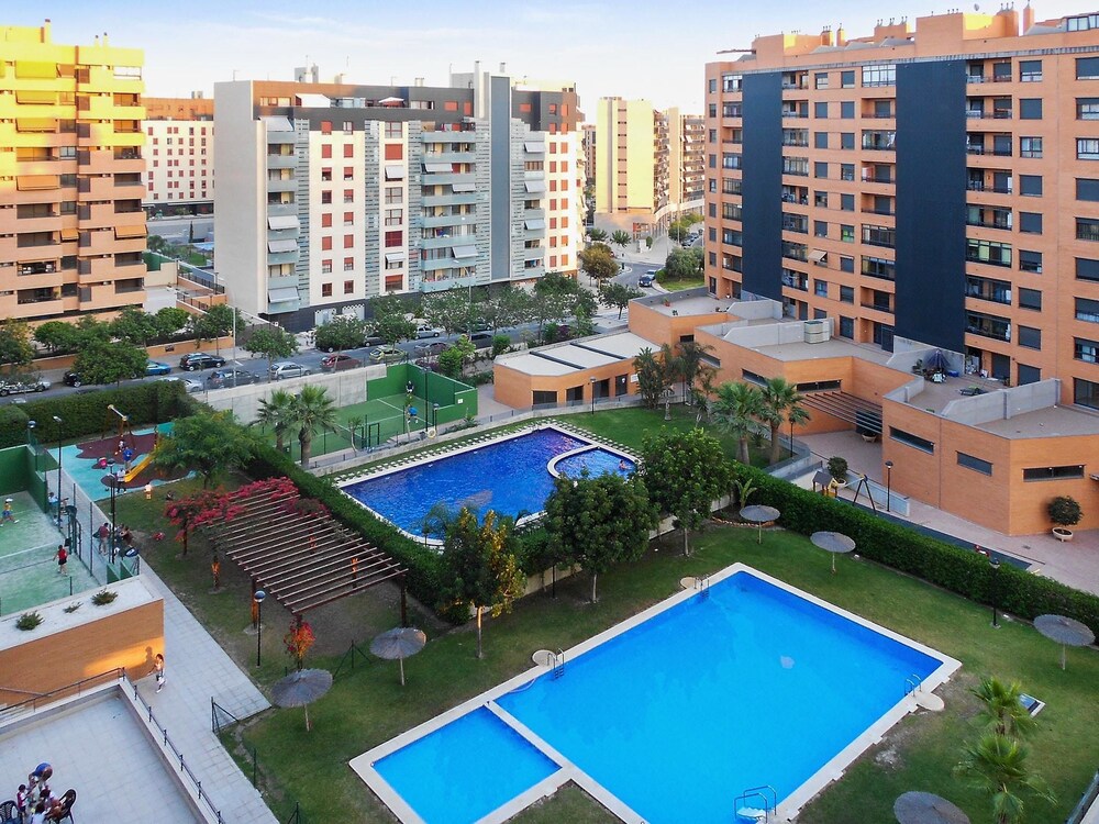 Book Apartment With 3 Bedrooms In Alicante Pool Access Apartment With 3 Bedrooms In Alicante Pool Access Furnished Balcony And Wifi