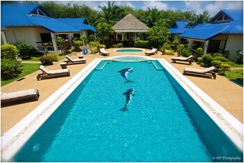Picture of House With 3 Bedrooms in Phuket, With Pool Access, Enclosed Garden and Wifi - 4 km From the Beach in Rawai