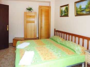 Bilde av House With 4 Bedrooms in Alcudia, With Wonderful Mountain View, Furnished Terrace and Wifi i Alcúdia