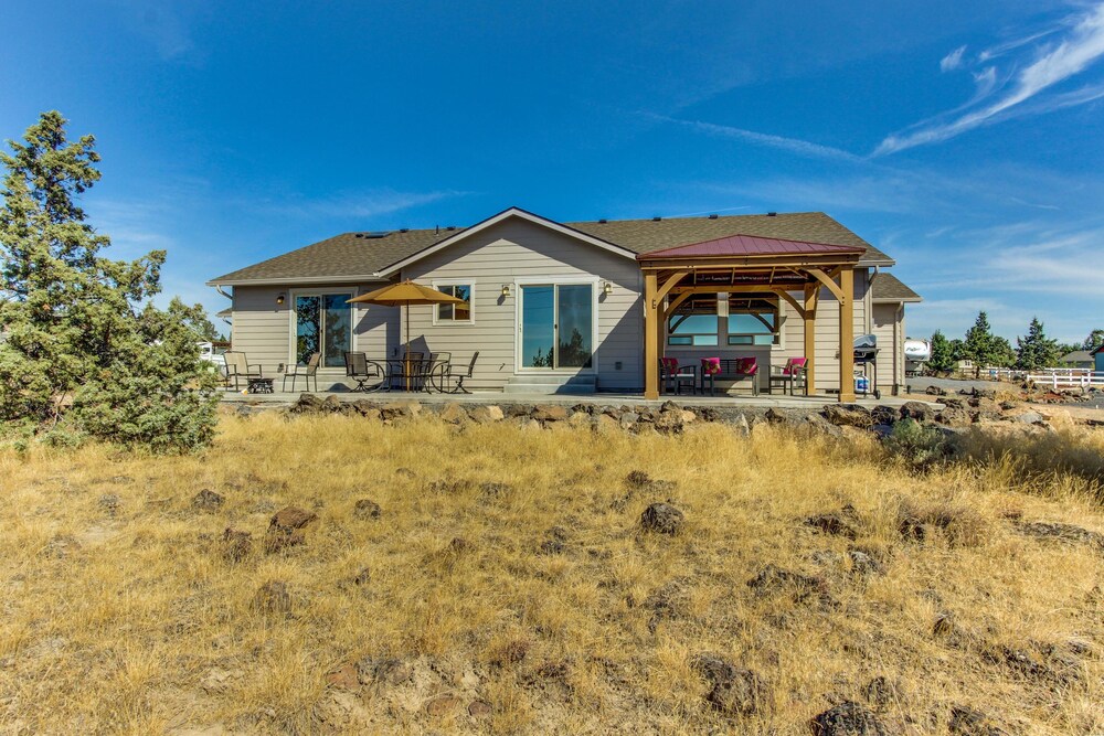 Book Smith Rock Buena Vista Apartment 4 In Terrebonne Hotels Smith Rock Buena Vista Apartment 4 Terrebonne